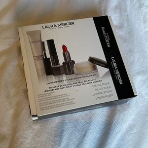 Laura mercier sample kit